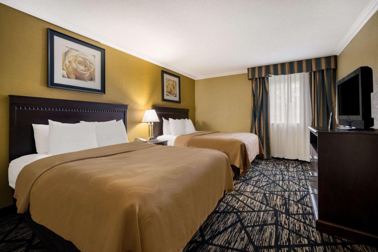 Quality Inn And Suites Fairgrounds - Syracuse Seneca Knolls Kültér fotó
