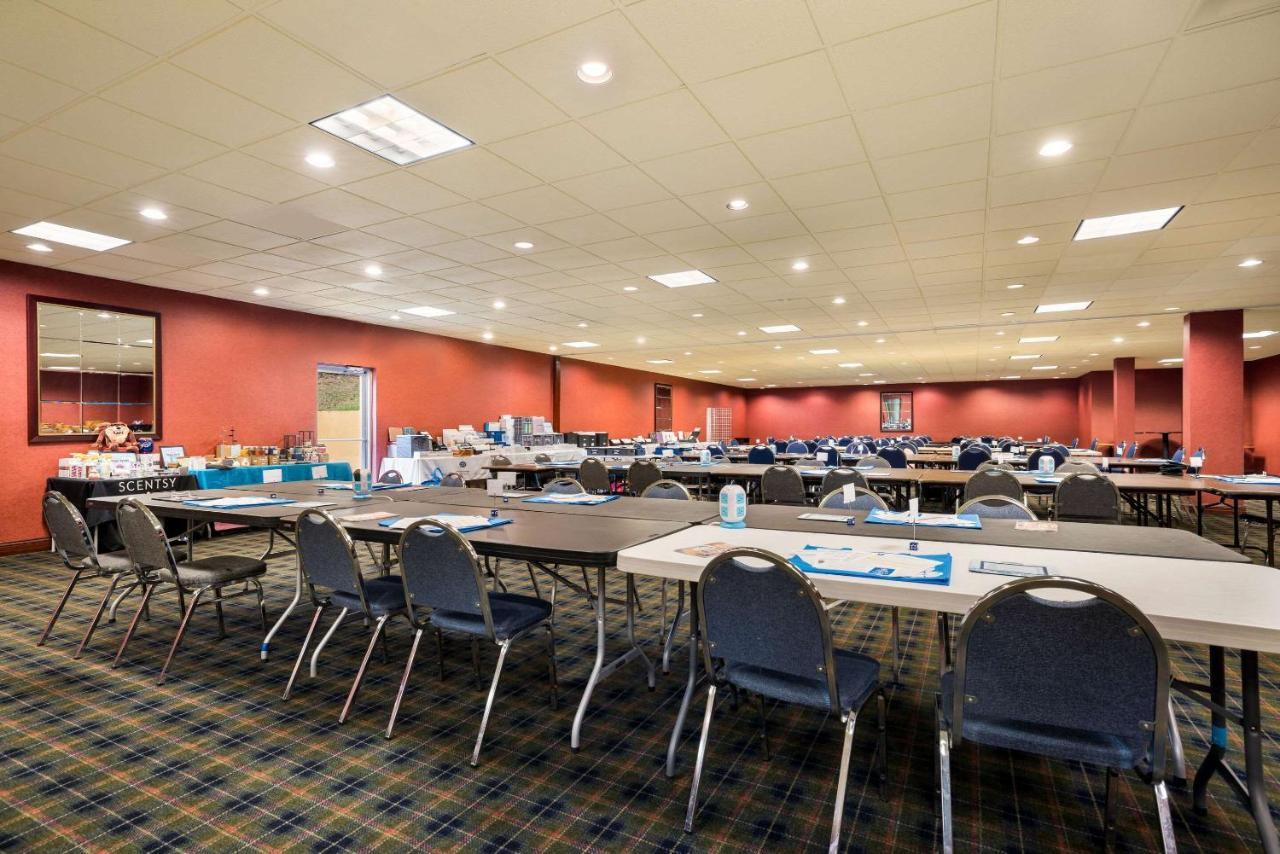 Quality Inn And Suites Fairgrounds - Syracuse Seneca Knolls Kültér fotó